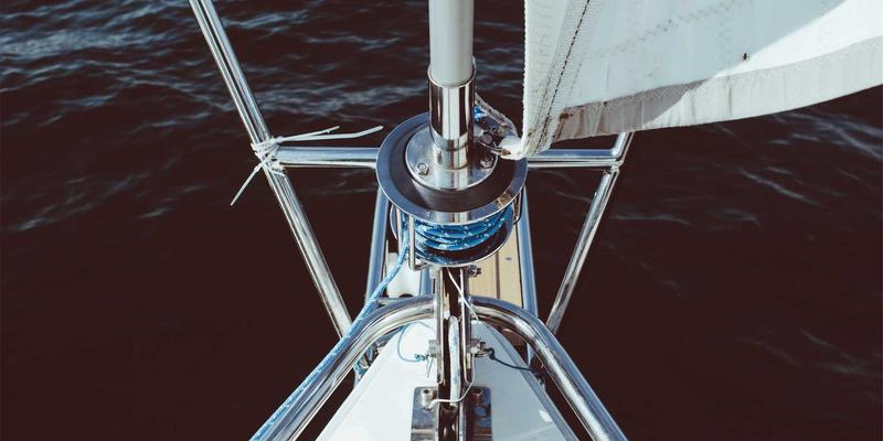 移动应用商业化模式深度解析：订阅制、内购与广告的平衡艺术